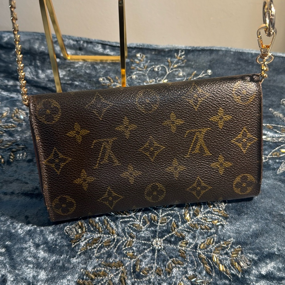 Louis Vuitton Trifold #2 Brown Monogram Clutch Elise trifold - Picture 9 of 12